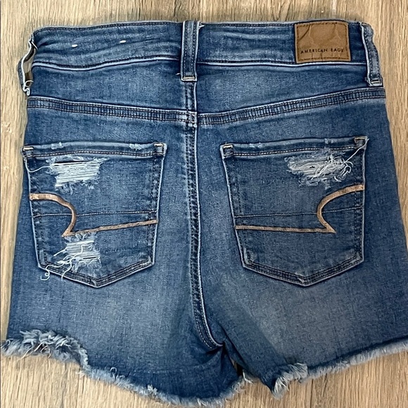 American Eagle AE Distressed Jean Shorts Fray Hem Cuttoffs Rollup Vintage Button - Picture 8 of 10